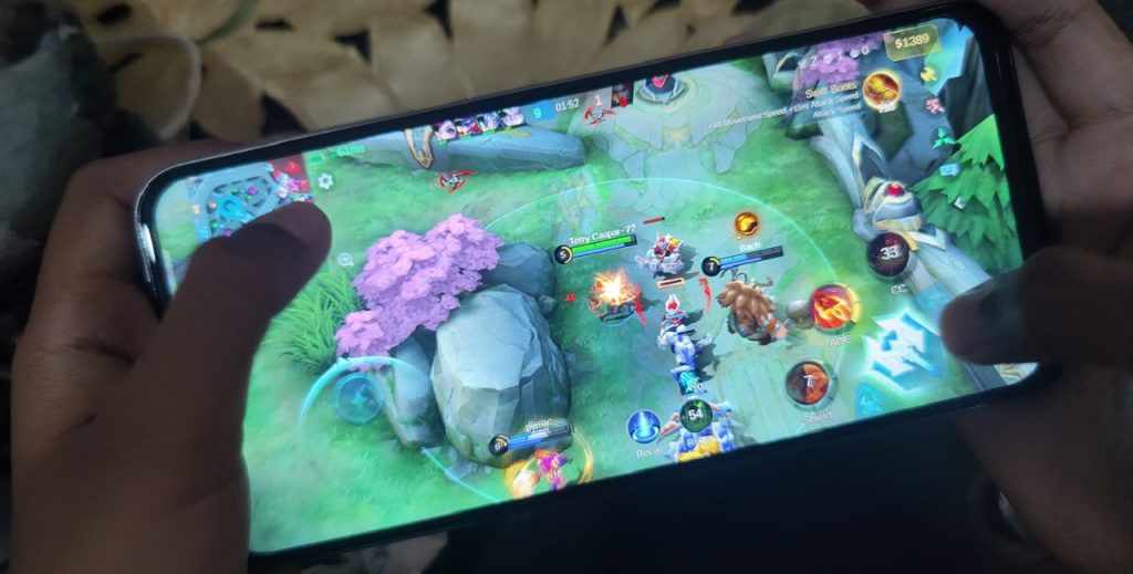 Review Performa Gaming Infinix Hot 50i