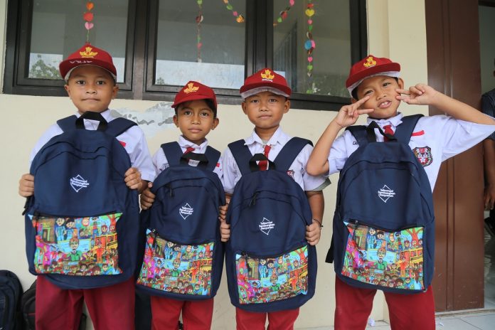 Bantuan Tas Sekolah