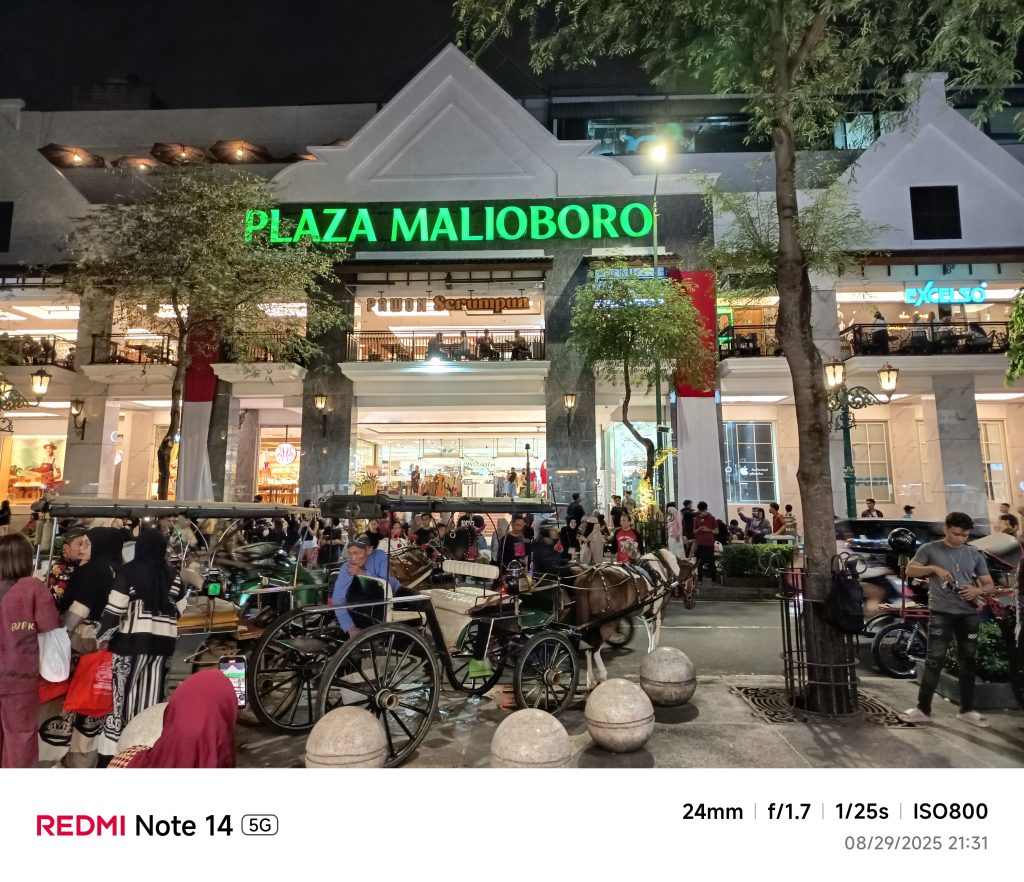 Foto low light Redmi Note 14 5G