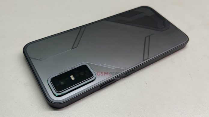 Infinix GT 30 Warna Shadow Ash