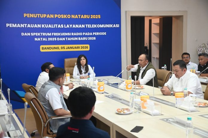 penutupan Posko Bersama Pemantauan Kualitas Layanan Telekomunikasi di Bandung