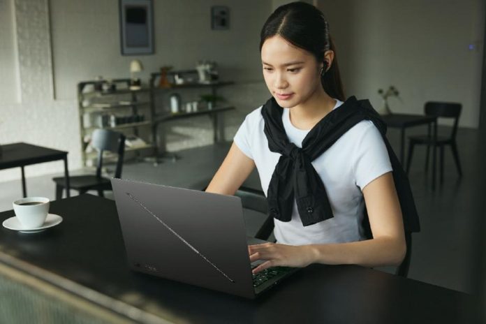 ROG Zephyrus G14 (GU405) Indonesia
